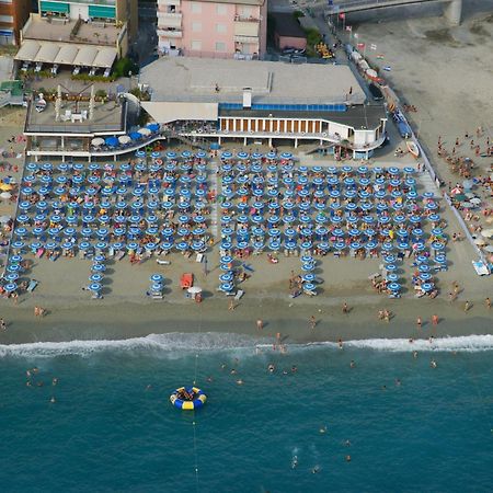 Hotel Bagni Arcobaleno Deiva Marina Dış mekan fotoğraf