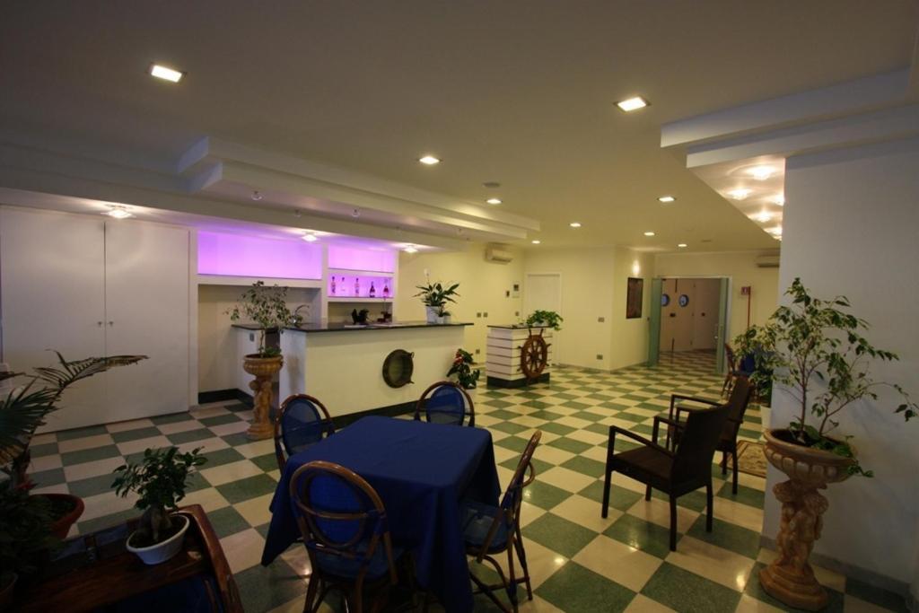 Hotel Bagni Arcobaleno Deiva Marina Dış mekan fotoğraf