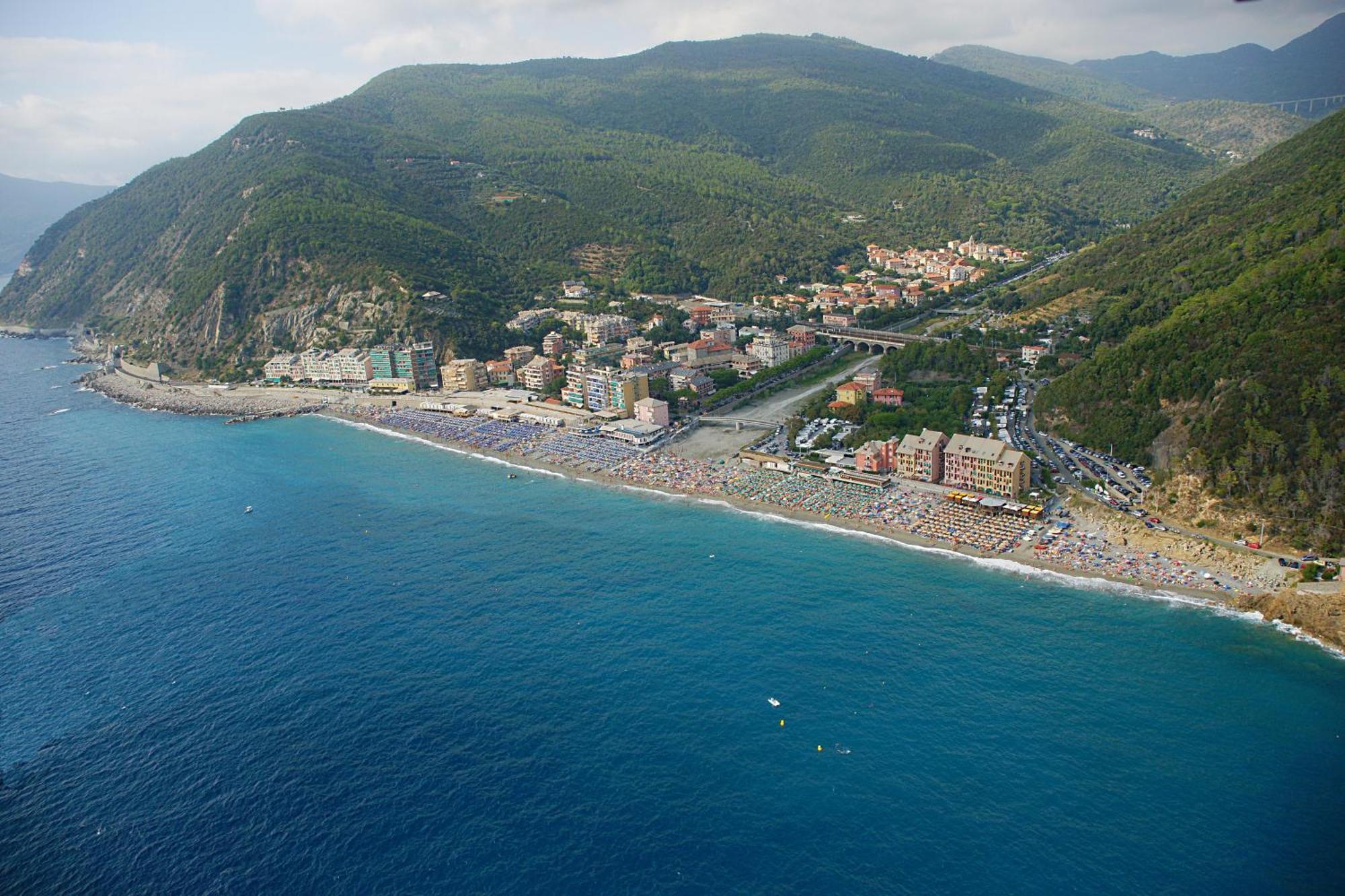 Hotel Bagni Arcobaleno Deiva Marina Dış mekan fotoğraf